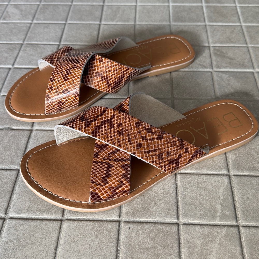 Beach by Matisse Pebble Slide Sandals with leather upper in size 6 - Picture 5 of 10